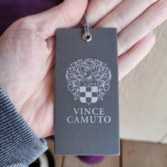 VINCE CAMUTO Purple Ribbed Top, Size Large - Picture 5 of 5